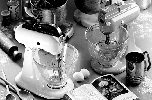 PONADCZASOWA STYLISTYKA…